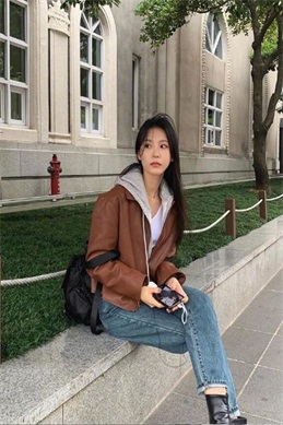 没穿衣服的美女-时尚大片拍摄幕后